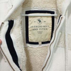 COPY - Girls Abercrombie and Fitch sweatshirt white double zipper